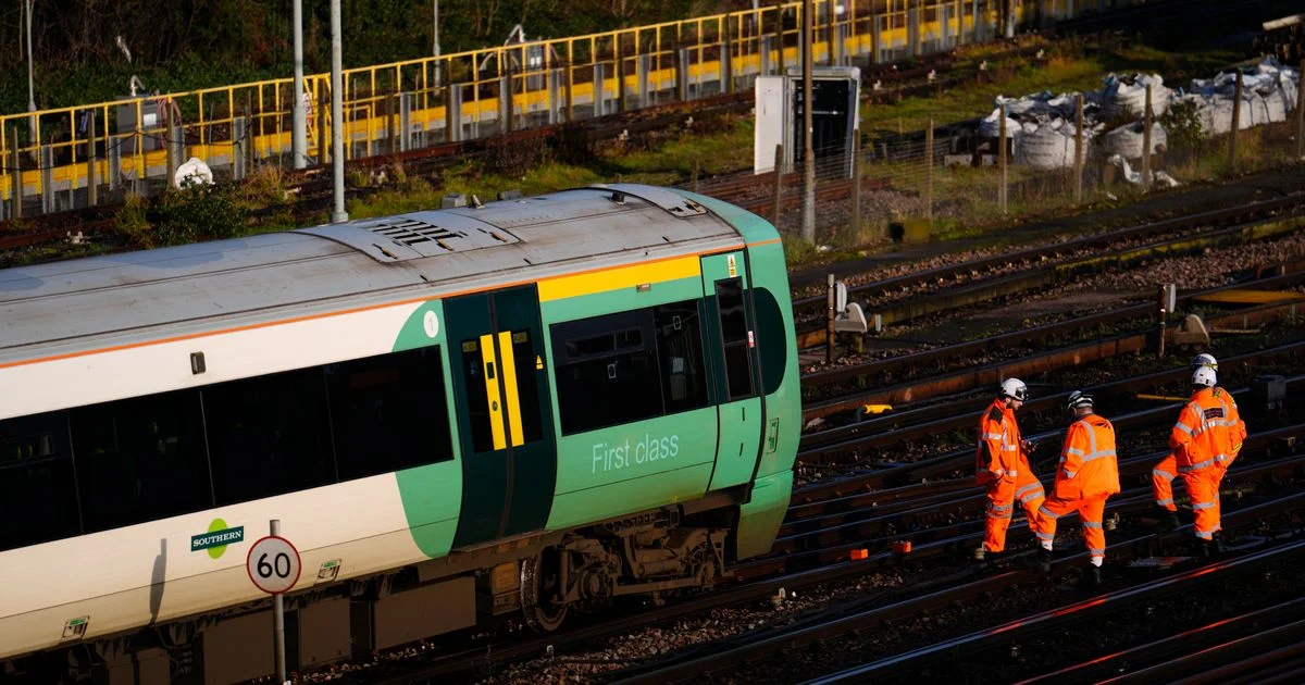 London travel news LIVE: London Bridge services disrupted by track inspection - 2