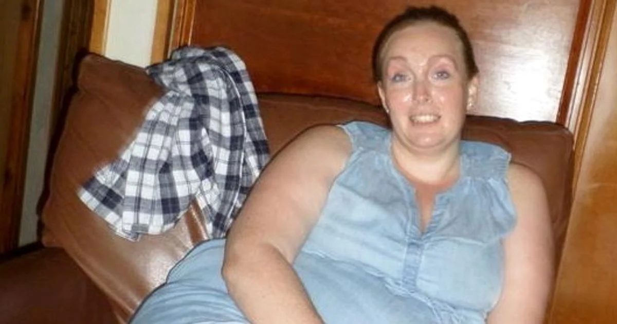 Mother loses 12 stone without fat jabs after being escorted off of Alton Towers ride because she was too heavy - 2