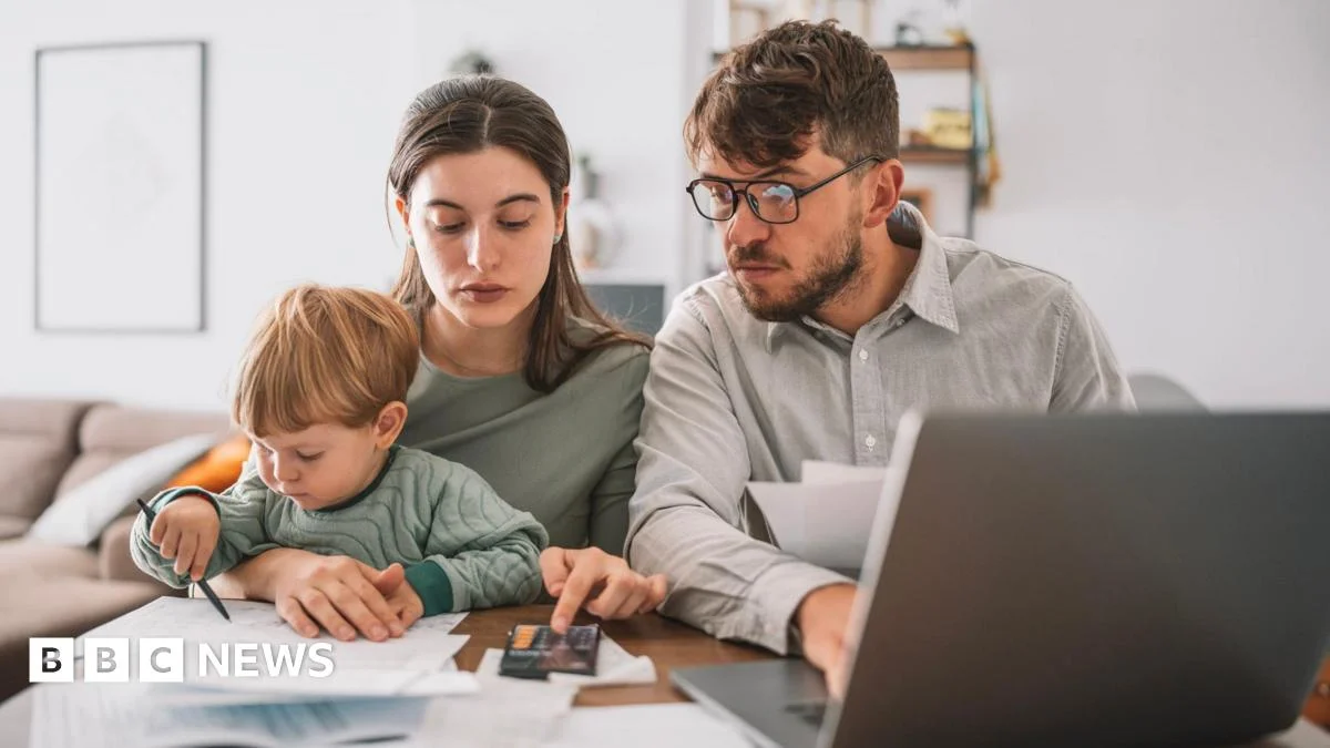 Latest UK GDP figures set to be released - live updates - BBC - 1