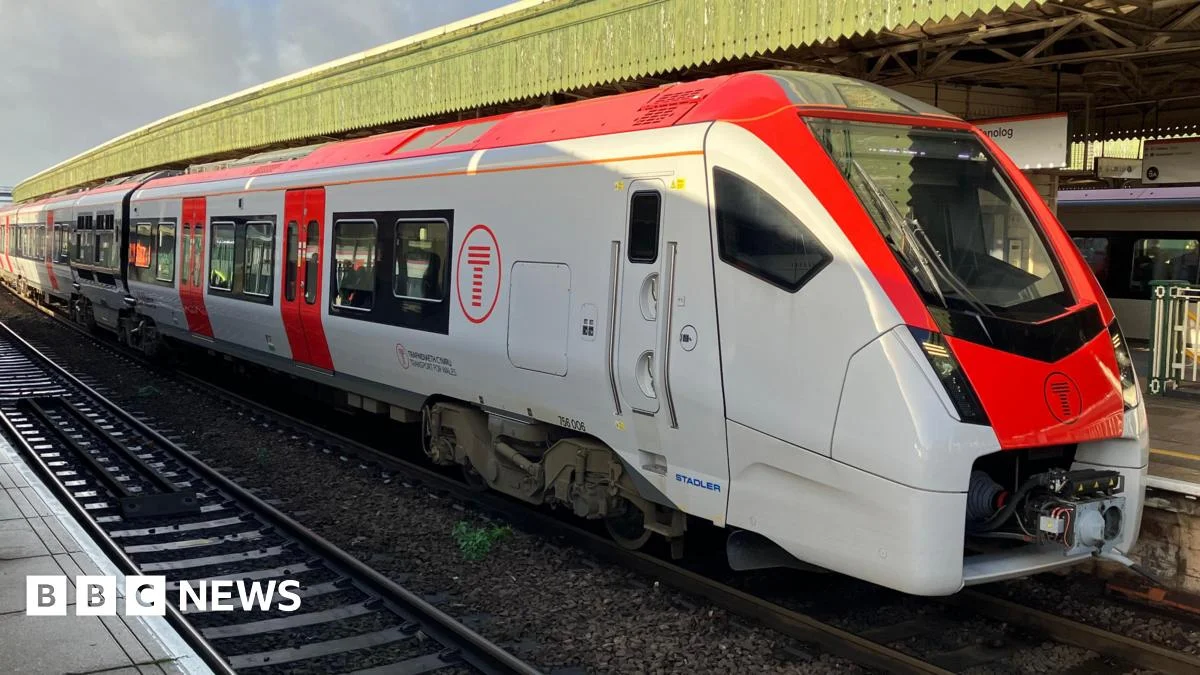 New train stations part of £14bn UK government rail funding promise - 3