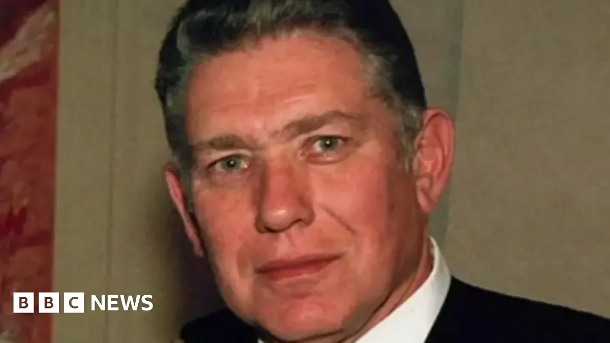 Man arrested for murder of Leeds businessman 22 years ago - 4