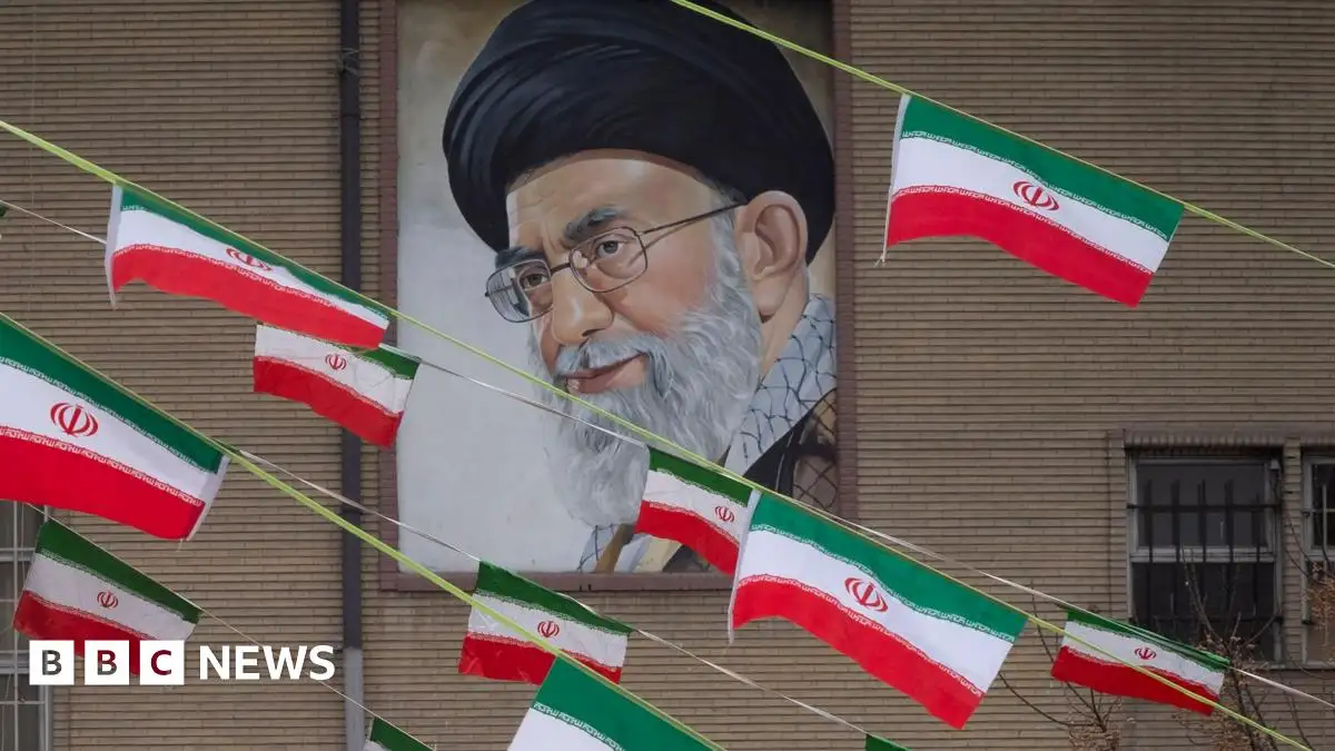 The British position on Trump’s Iran war risks becoming blurred - 3