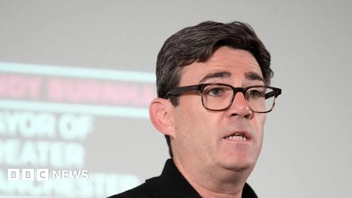 Minister and Burnham escalate row with ‘hypocritical’ Ratcliffe over claim UK colonised by immigrants – politics live - 1