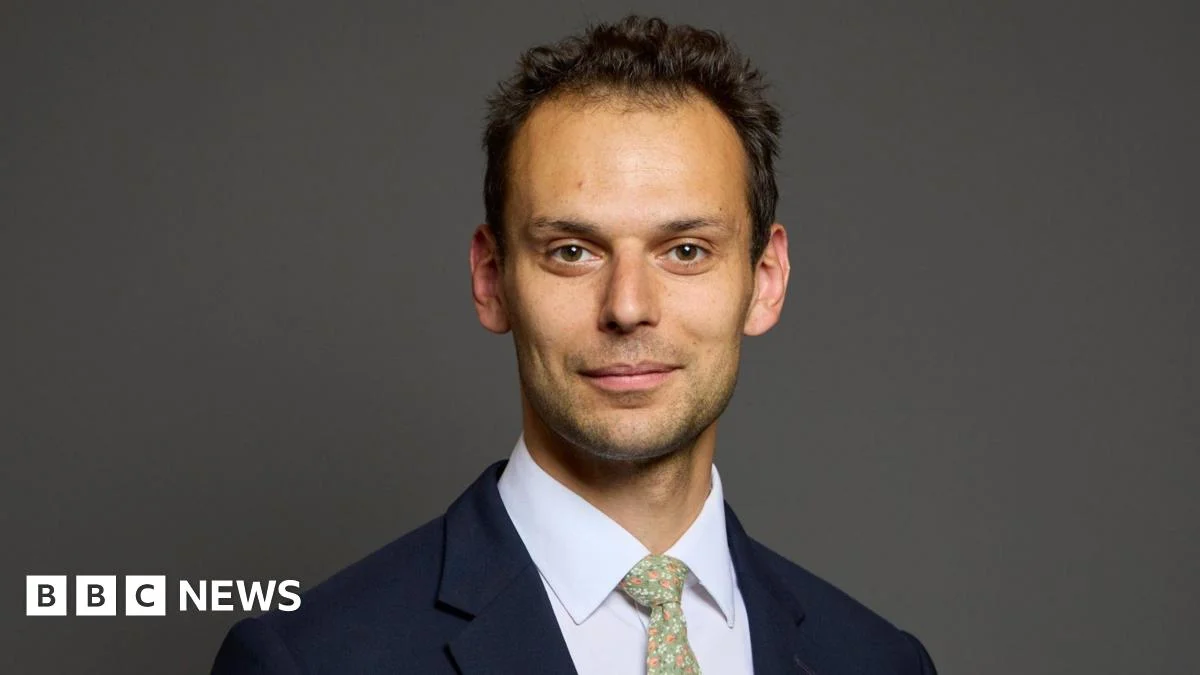 Government looking into claims Labour Together ordered investigation into journalists - 2