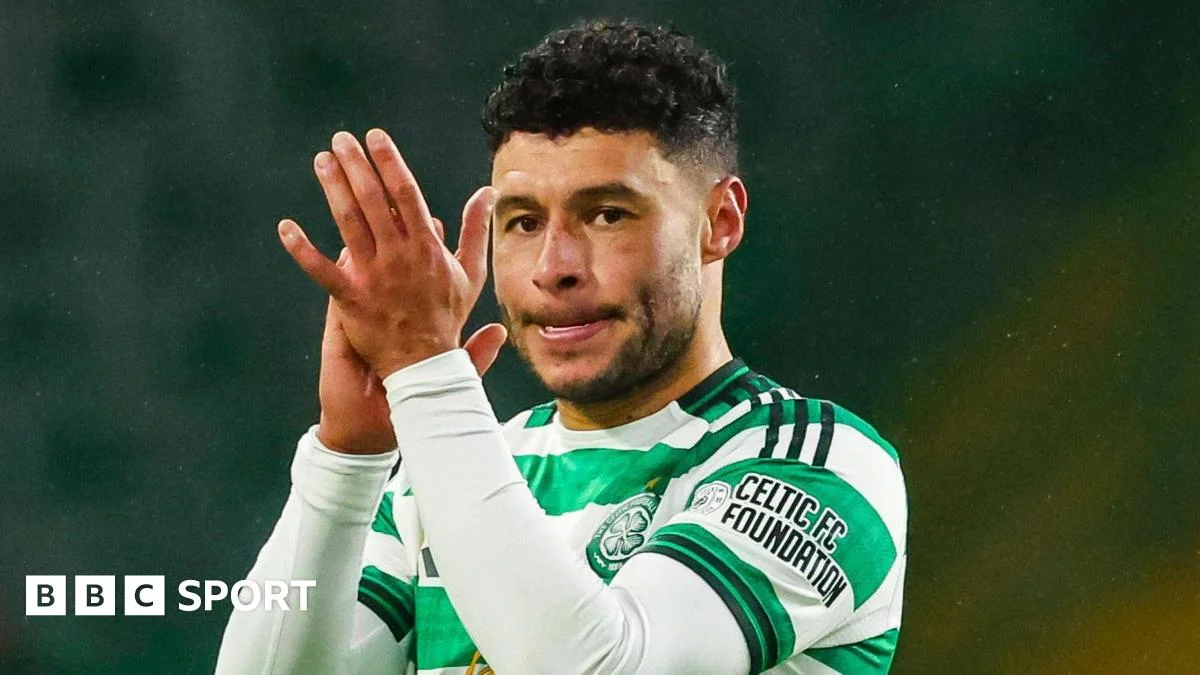 Return of the Ox! Alex Oxlade-Chamberlain scores injury-time winner for Celtic in his first game back from Turkish exile - 2