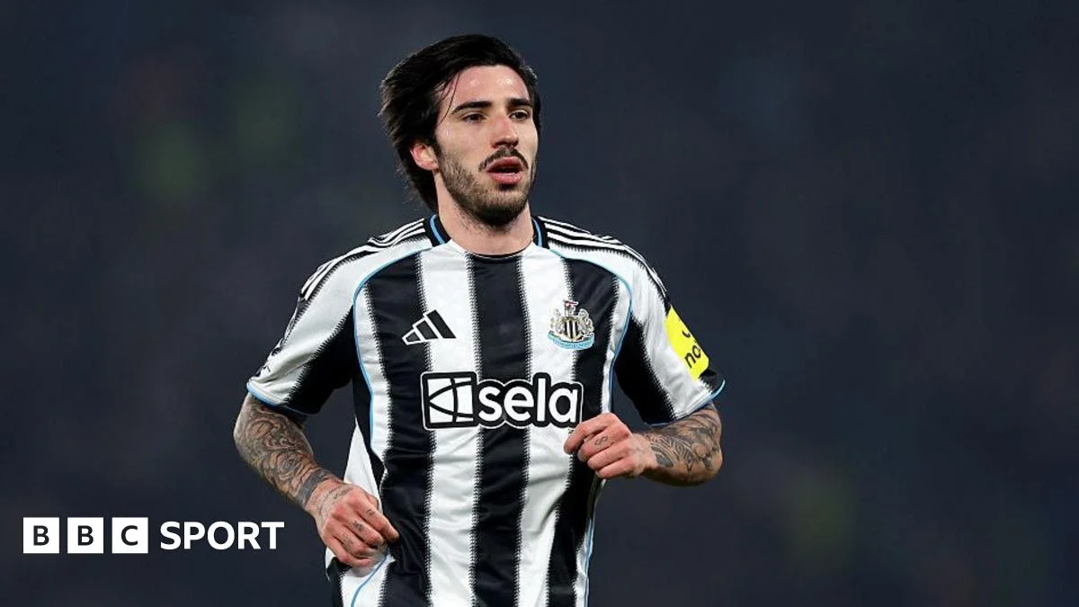 Sandro Tonali breaks silence on Arsenal transfer links with 'perfect' message - 3