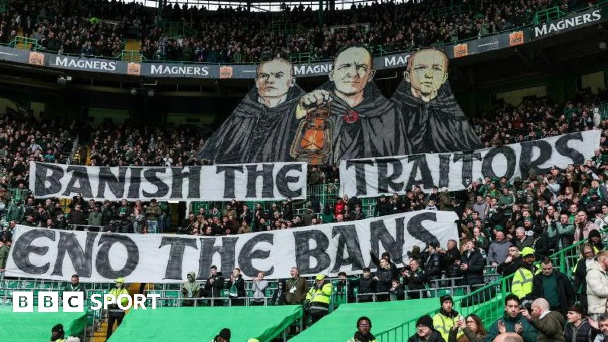 Martin O'Neill insists Celtic fan protests will only harm their season... as chairman Brian Wilson calls for immediate end to unhelpful 'atmosphere of conflict' - 4