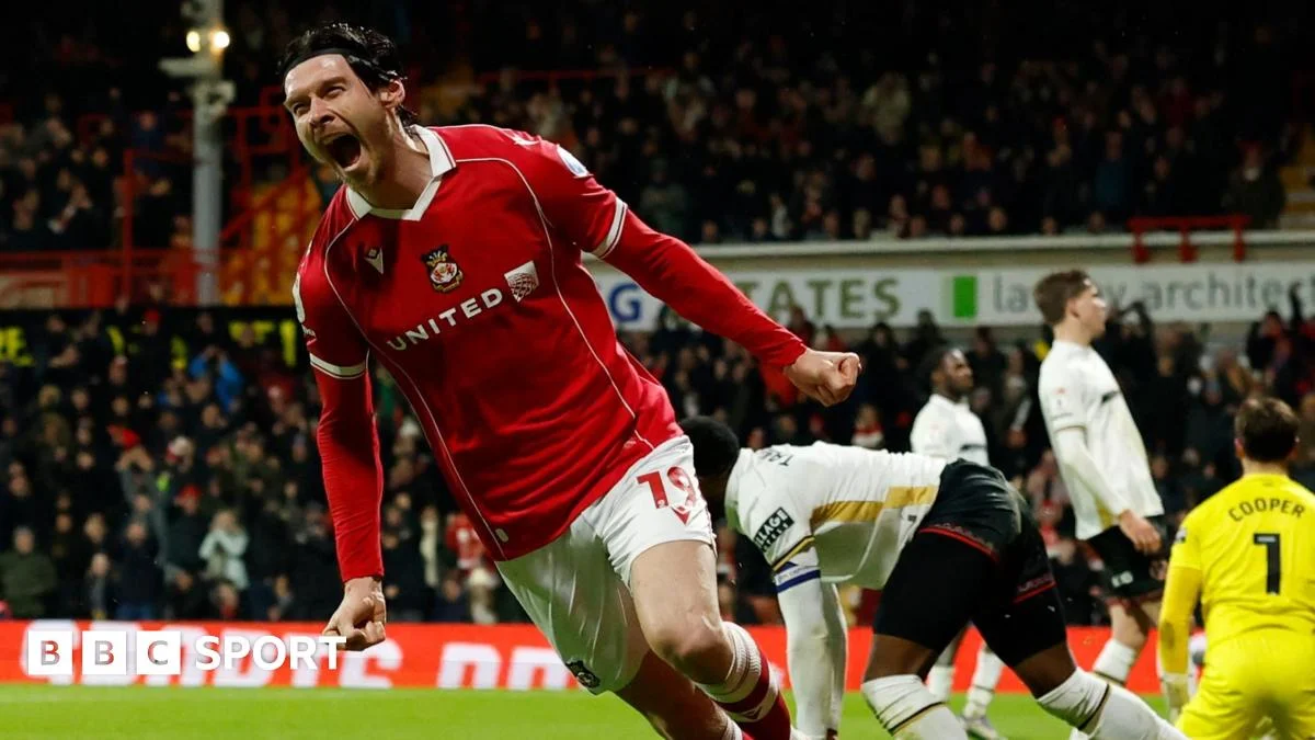 Moore targeting Wrexham and Wales double - 2