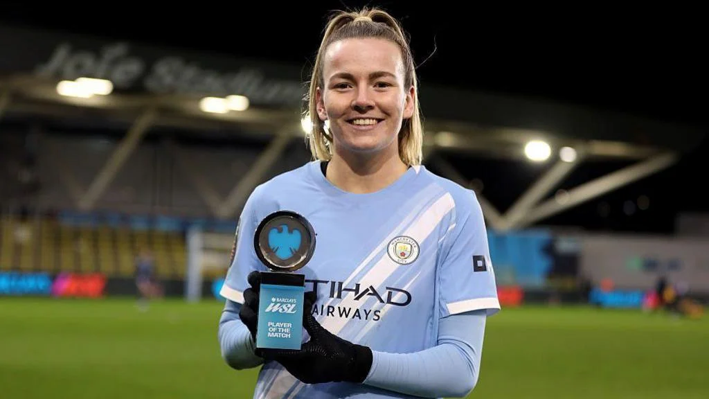 'Marvellous' Man City set WSL standard in rampant win - 2