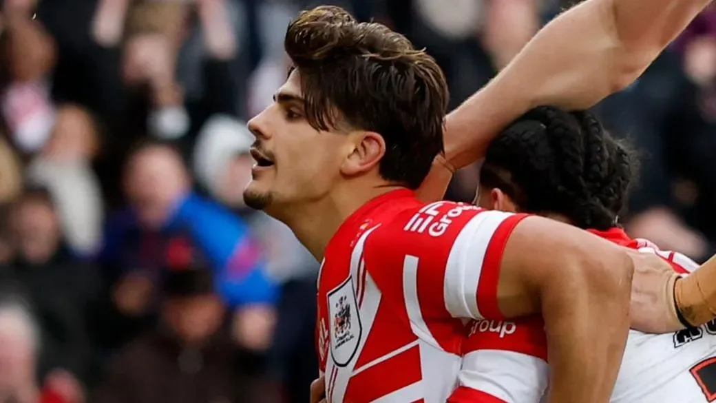 Loanee Leyland the hero as Saints fight back to beat Wigan in derby - 3