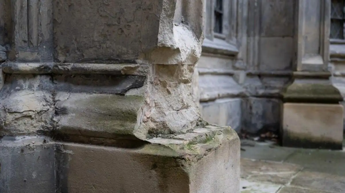 Parliament refurb chair defends potential £40bn costs - 3