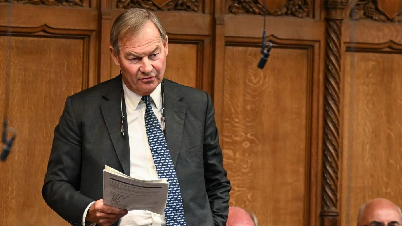 MP Lowe asks High Court to block watchdog investigation - 4