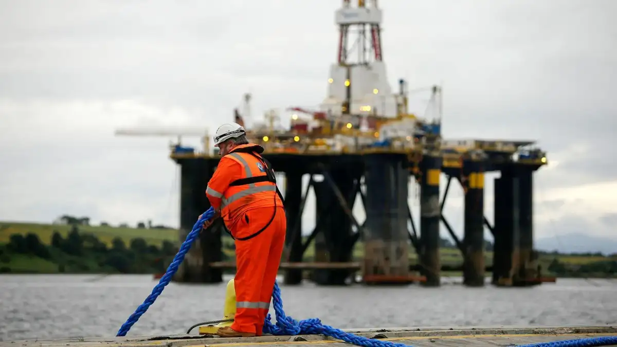Of course we shouldn’t drill for more oil in the North Sea – we cancelled further exploitation for a reason | Bill McGuire - 1