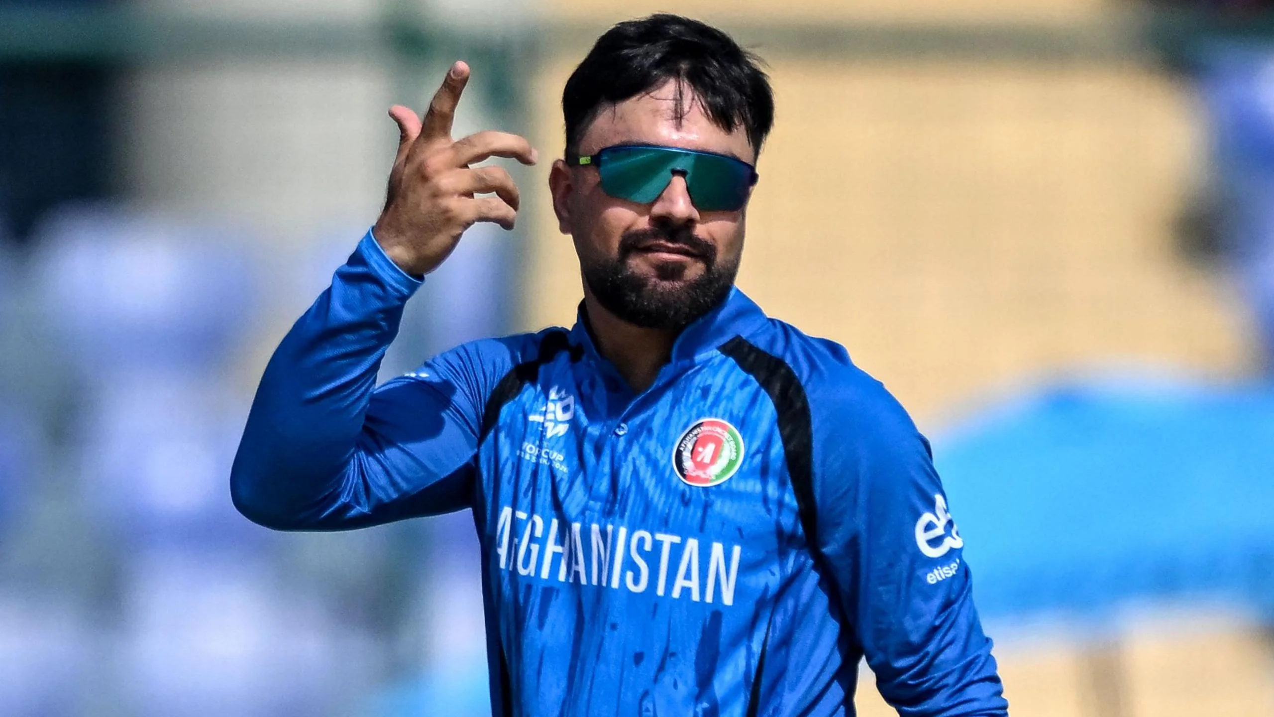 Rashid takes unusual 700th wicket as Afghanistan beat UAE - 1