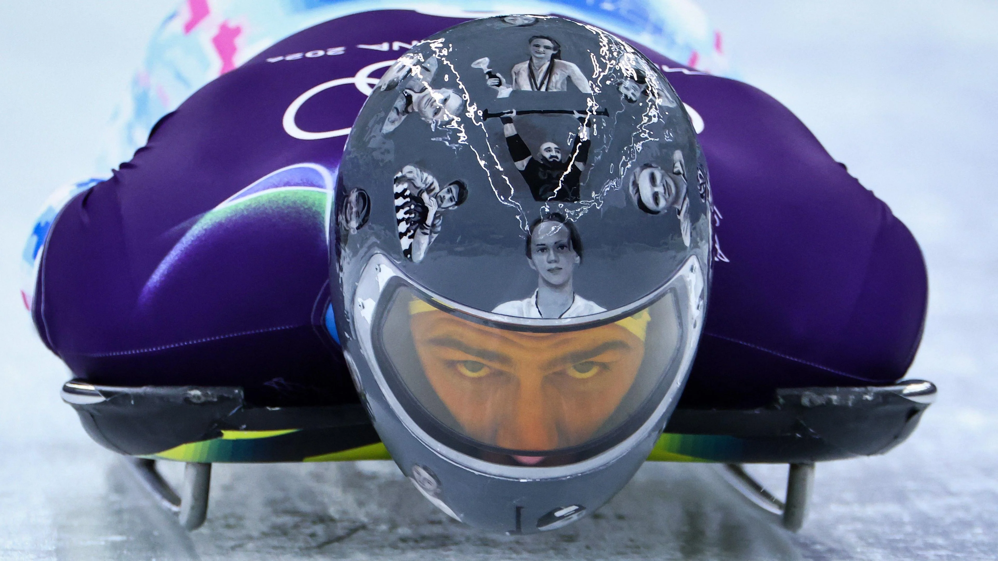 Ukrainian skeleton athlete Heraskevych trains again in banned helmet, despite IOC ruling - 3