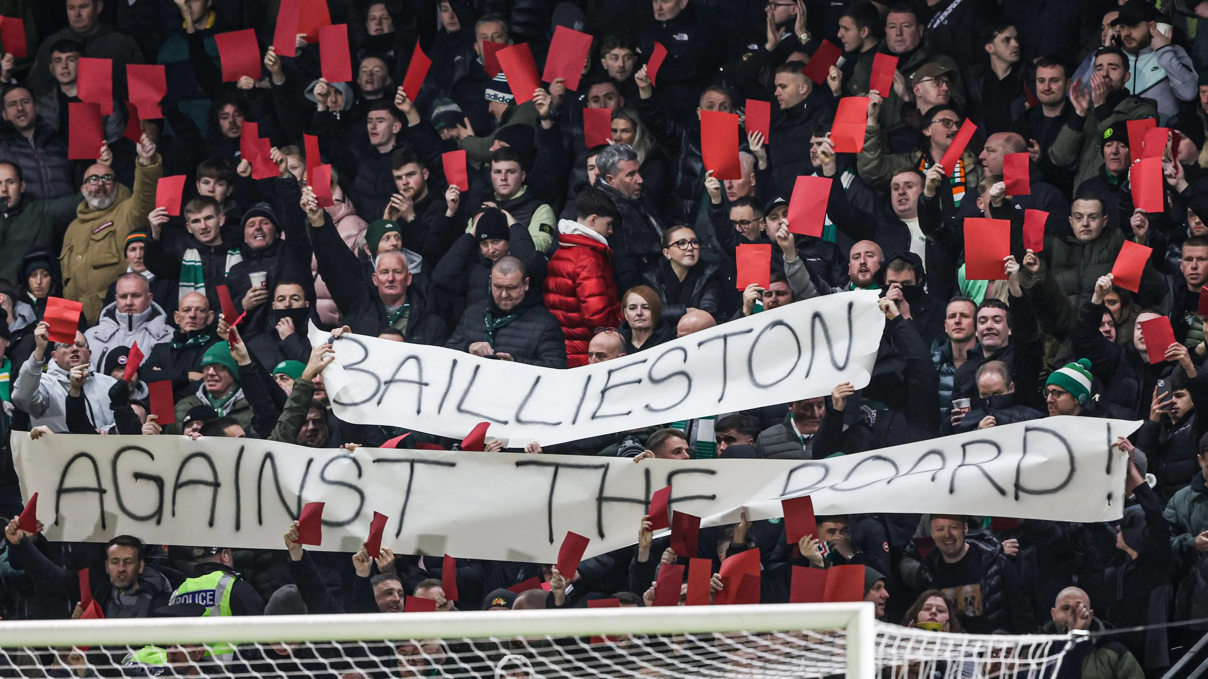 Martin O'Neill insists Celtic fan protests will only harm their season... as chairman Brian Wilson calls for immediate end to unhelpful 'atmosphere of conflict' - 1