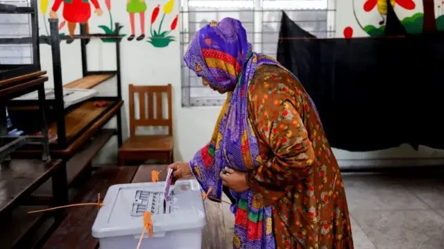 Polls close in first election since Gen Z protests ousted Bangladesh leader - 3