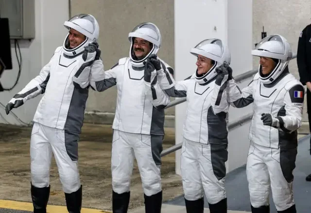 Fresh crew takes off on flight to International Space Station - 1