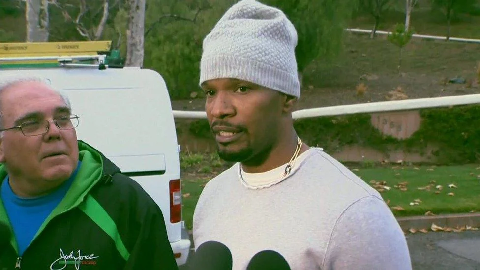 "He Meant That S**t": Here's Why Jamie Foxx's Response To The BAFTAs Racial Slur Incident Is Getting Mixed Reactions - 2