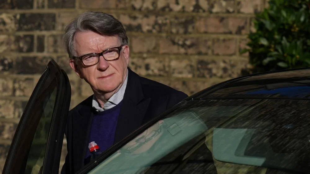 Lobbying firm co-founded by Mandelson goes into administration - 2
