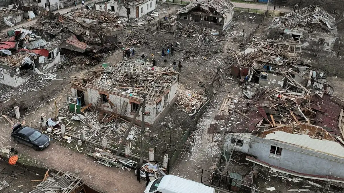 Russia chose 'Easter escalation' over ceasefire, says Zelensky - 2