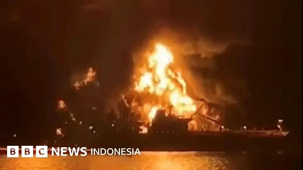 Trump says ICE will deploy to airports Monday to assist TSA amid funding standoff - 4