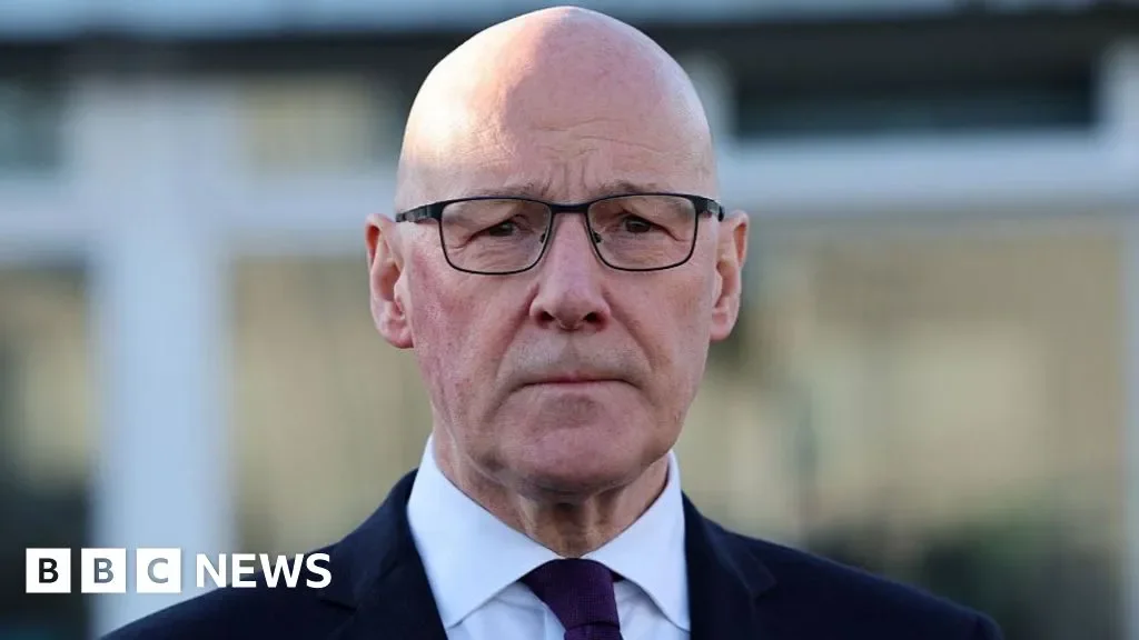 Families challenge Swinney over hospital apology claim - 4