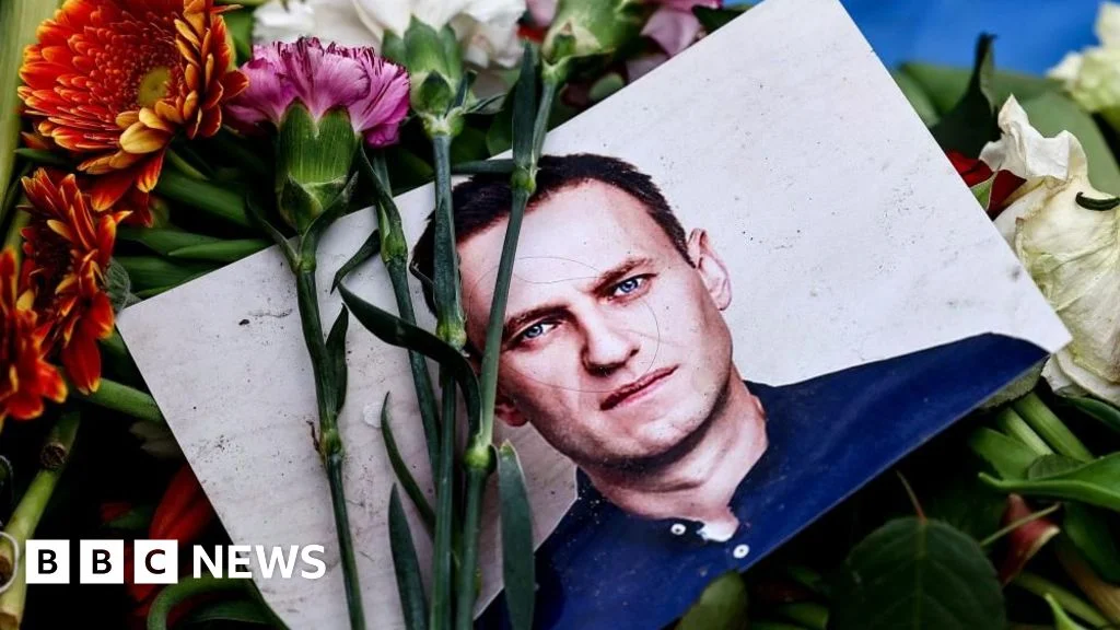 UK wants action taken on Russia after Navalny frog poisoning, Cooper says - 3