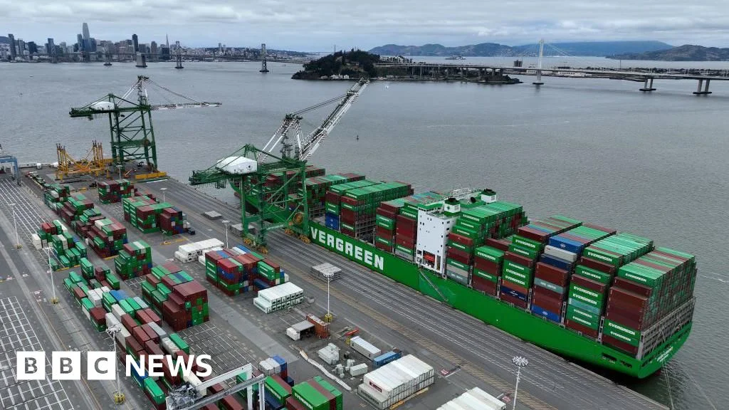 In 2025, Trade Deficit in Goods Reached Record High - 2