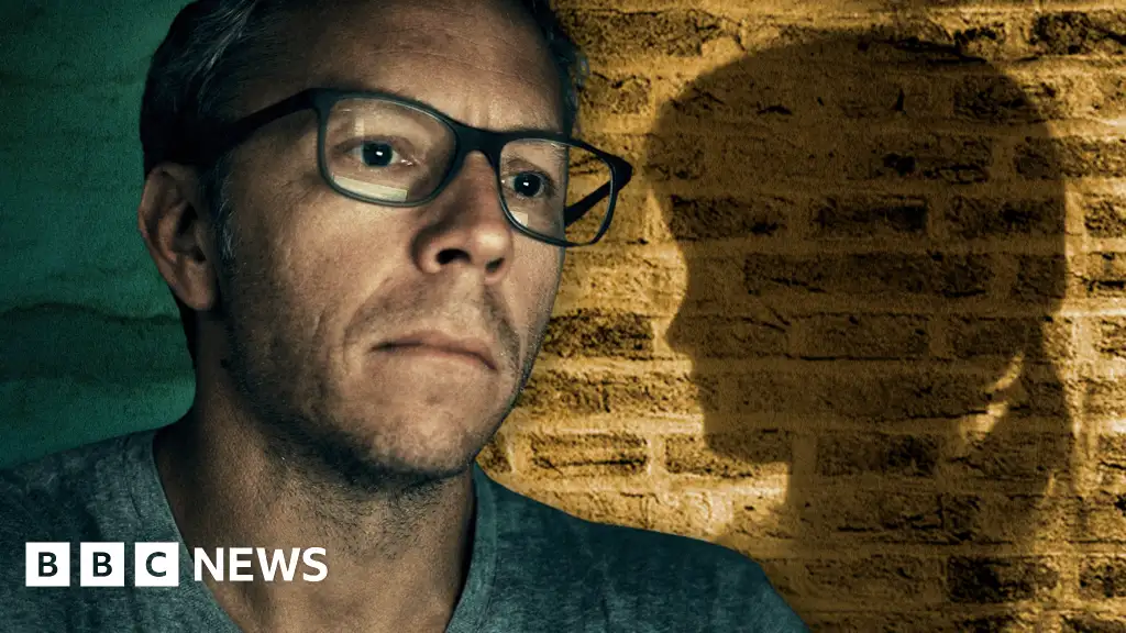 Pedophile's terrifying trick that gave him access to little girl in Five Below bathroom - 1