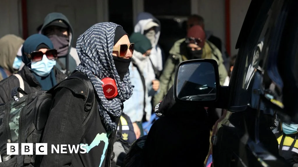 News live: one of the Australian women and children in Syrian detention camp banned from returning for up to two years - 4