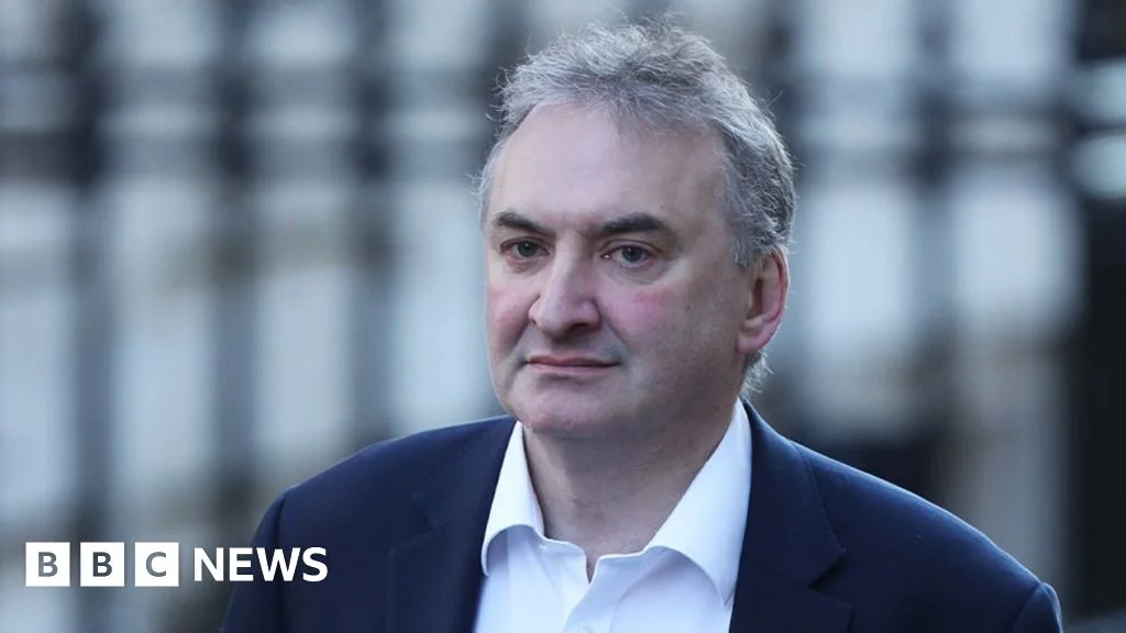 Starmer backing Cabinet Secretary frontrunner Dame Antonia Romeo 'because she'll suppress the release of private Mandelson messages' - 2