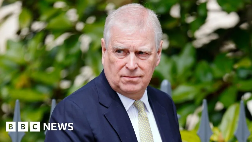 Andrew 'flew girl to UK on Epstein's Lolita jet and took her to Buckingham Palace': Pressure mounts to launch sex trafficking probe into ex-prince over 90 flights carrying girls from around the world - 2