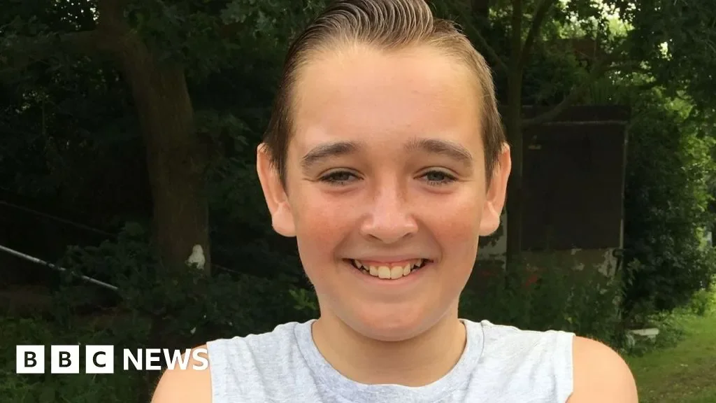 Young boys 'have a lack of role models' as report urges men to 'step up' for their community as family units break down - 3