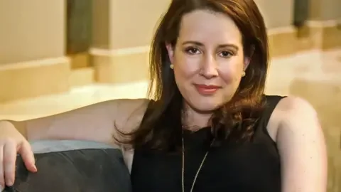 Can AI Chatbots Write Emotionally Rich Romance Books? - 2