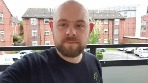 I was balding at 24 and couldn't stand the embarrassment. Then I discovered the treatment that works '100% of the time' and it transformed my life - 2