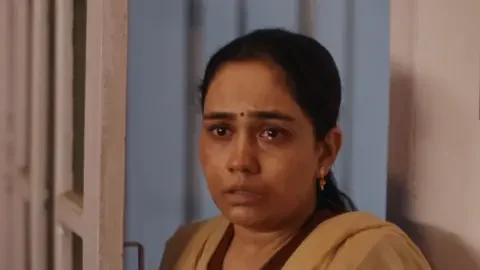 Cyclist, 17, in critical condition after crash - 1