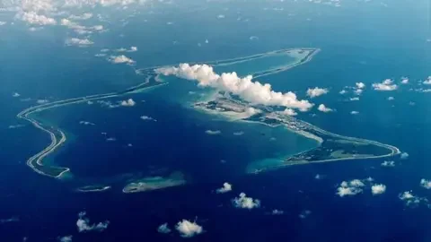 Trump changed mind on Chagos deal ‘after UK blocked use of Diego Garcia for Iran strikes’ - 1