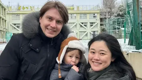 Japan's governing party projected to win snap election majority - 1