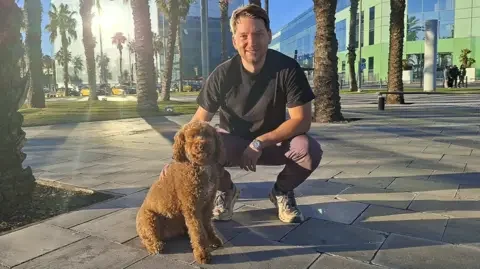 Reddit's human content wins amid the AI flood - 2