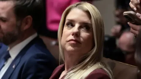 Trump removes US Attorney General Pam Bondi - 3