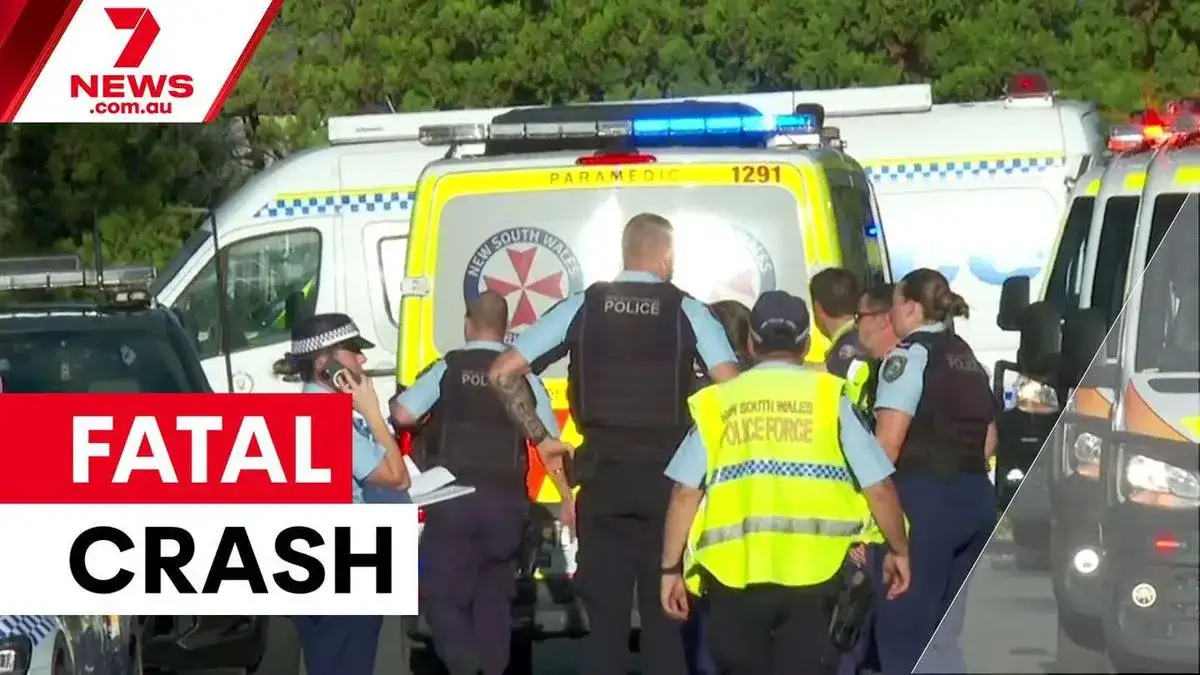 Man dead, five injured in Sydney crash - 3