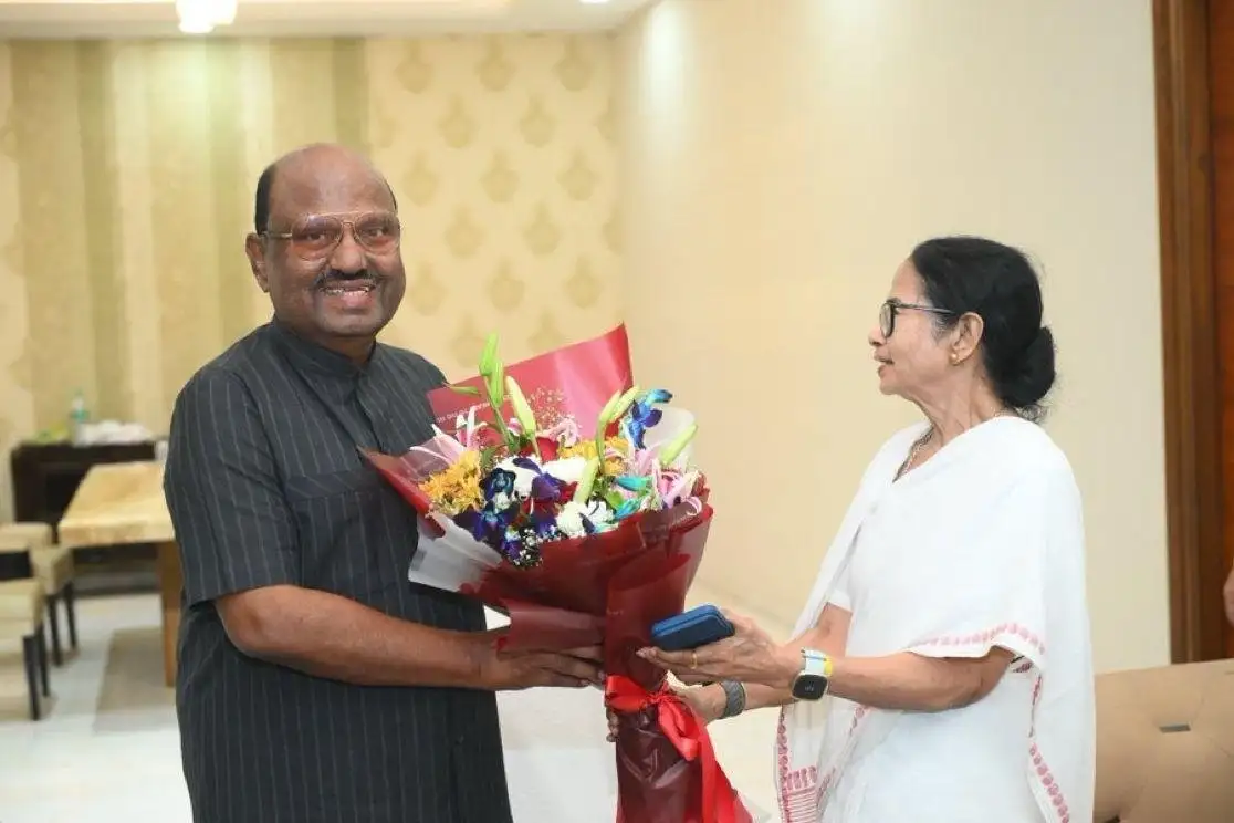 Watch: RN Ravi takes oath West Bengal Governor - 1
