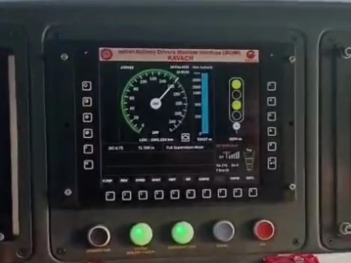 Railways conducts 160 kmph Kavach trial on Dadri-Tundla section using Vande Bharat rake - 1