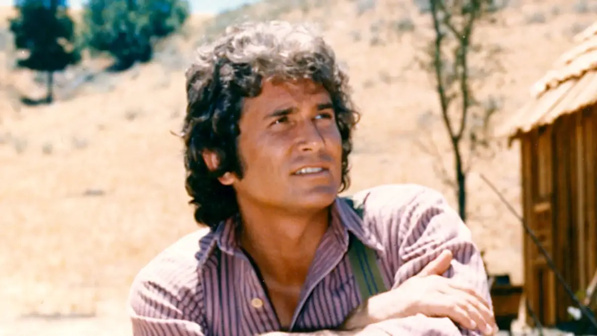 Mick Jagger's ex-wife Bianca looks effortlessly chic in a black leather trench coat as she arrives at Costes hotel during Paris Fashion Week - 3