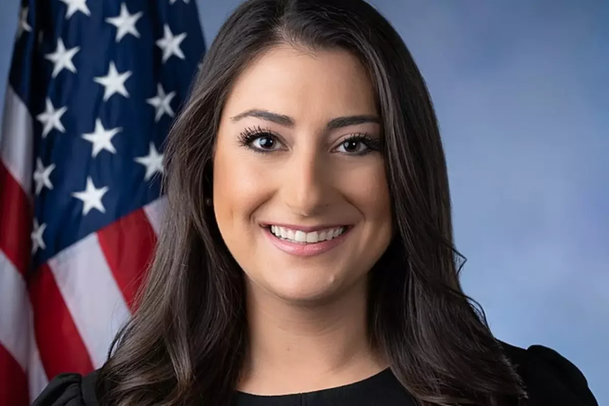 Rep Sara Jacobs 'Called for ICE Agents to Be Sent to Iran' as Viral Post Hits 500K Views — Debunked - 1