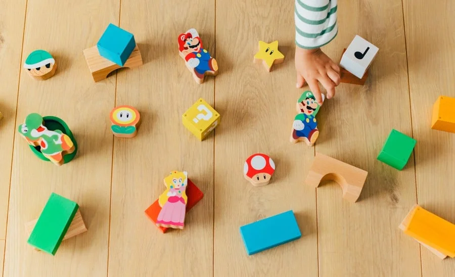 Nintendo’s Adorable Wooden Amiibos Will Hook Kids on Mario Even Earlier - 2