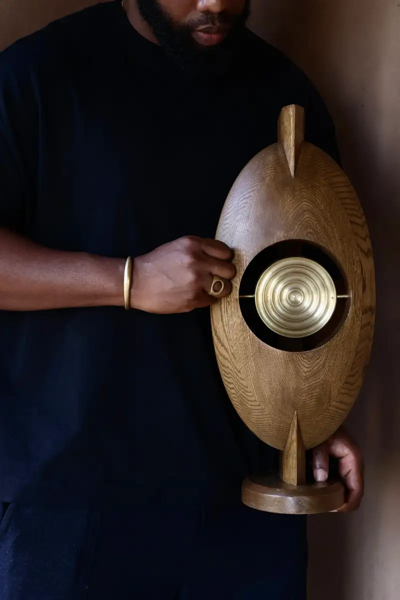 Salù Iwadi Studio's Gèlèdé Lamp Collection shapes light through lineage and form - 3