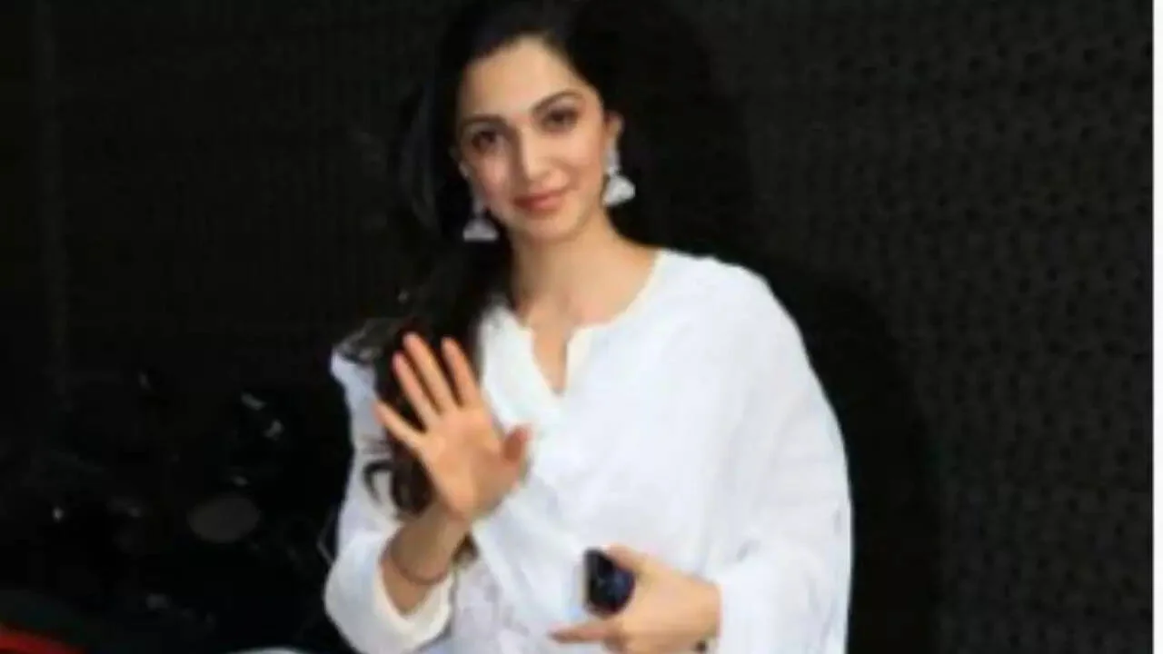 Watch: Alleged Chinese spy’s water leak trick at Hong Kong exile’s flat - 4