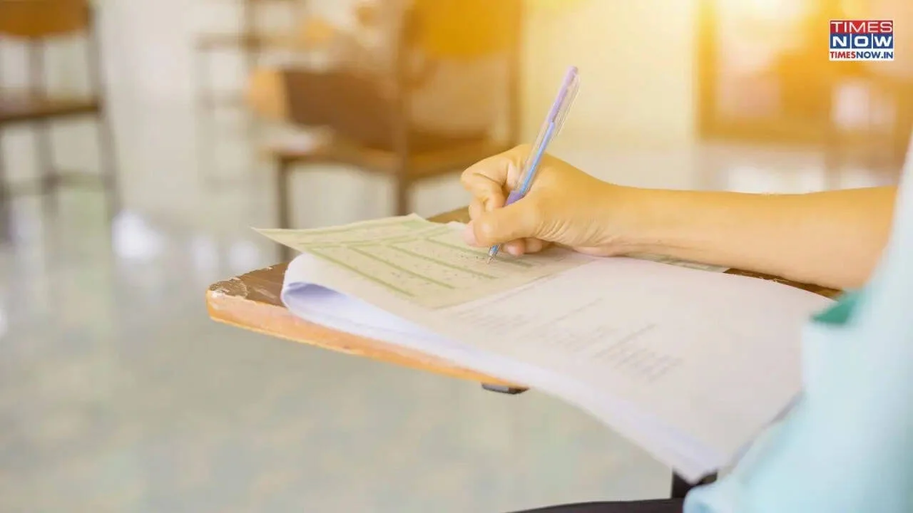 TNPSC postpones Feb. 8 Group II, IIA main exam after allotting wrong centres in Chennai; opposition parties flay - 2